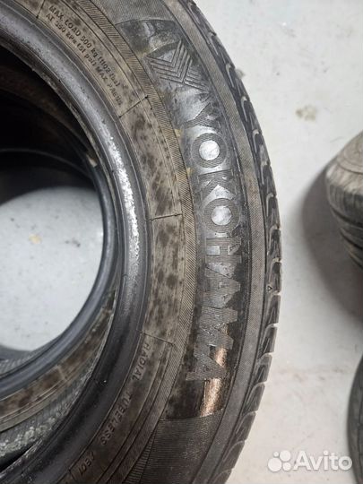 Yokohama BluEarth AE01 175/70 R14