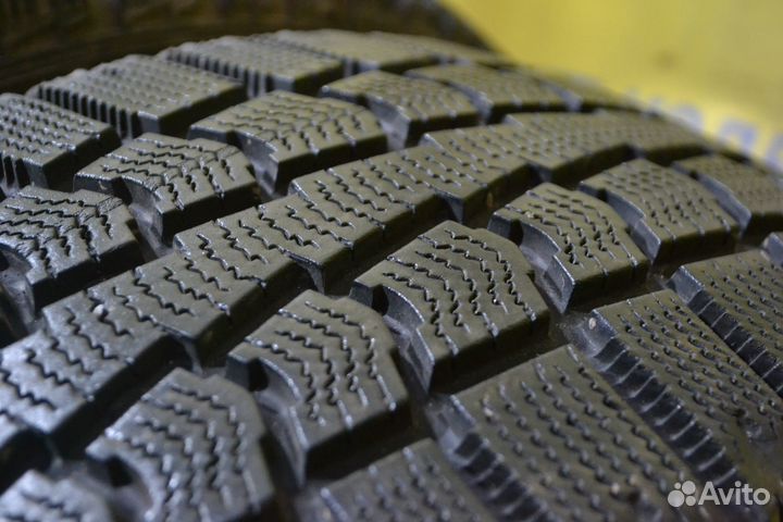 Pirelli Winter Ice Control 205/55 R16