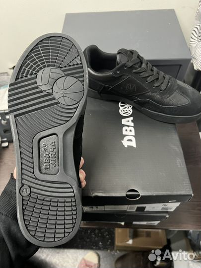 Кроссовки кеды два мяча