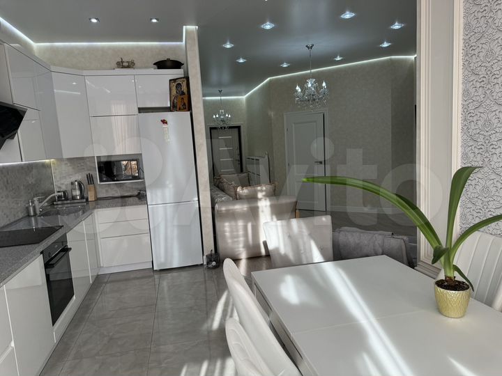 2-к. квартира, 64 м², 7/11 эт.