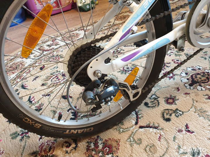 Детский велосипед Giant areva 20