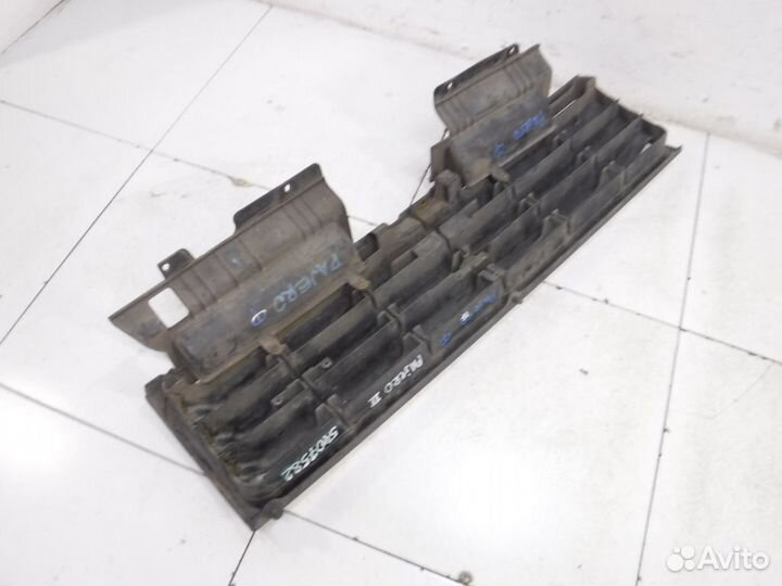 Решетка радиатора