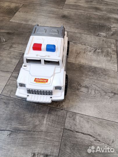 Машинка игрушка полесье