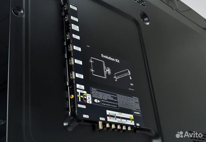 Продам телевизор б/у Samsung UE-55 C800 XW 3D TV