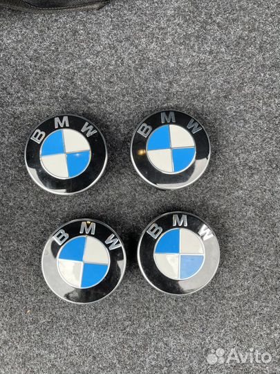 Колпачки ступиц на литые диски bmw