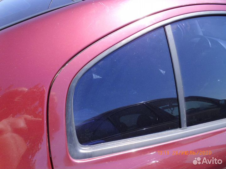 Форточка задней правой двери Skoda Octavia Tour A4