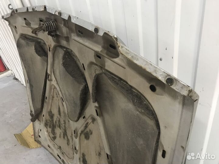 Капот газ 3102 Волга