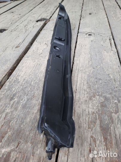 Замыкающая крыла, накладка, пыльник переднее пр
