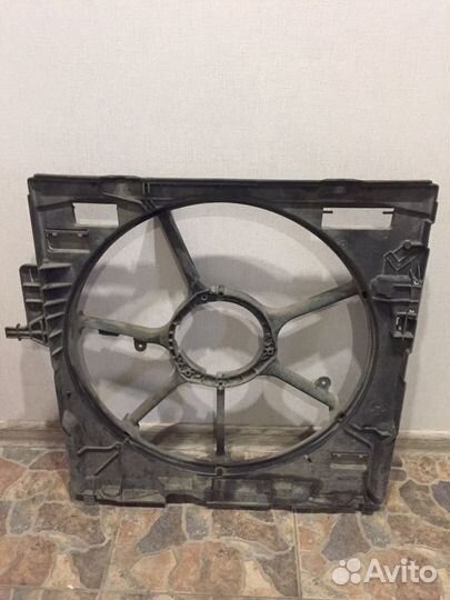 Диффузор, рамка для вентилятора бмв