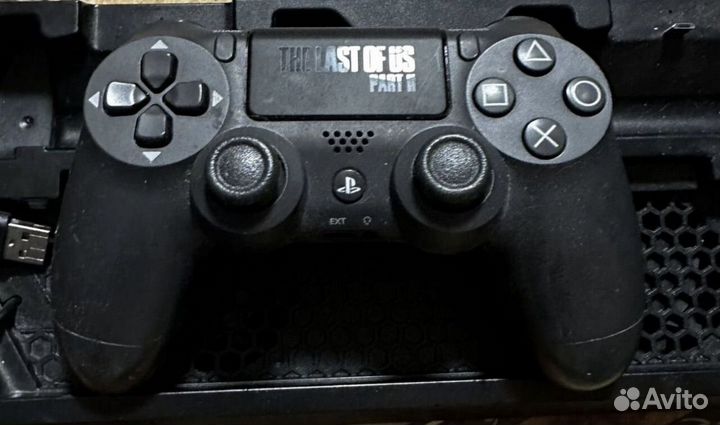 Игровая приставка sony playstation 4 pro 1Tb