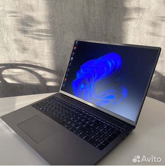 Huawei matebook d16 rlef-x i5 12450h 2.0GHz