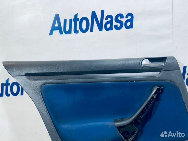 Обшивка двери задняя левая Volkswagen Golf V