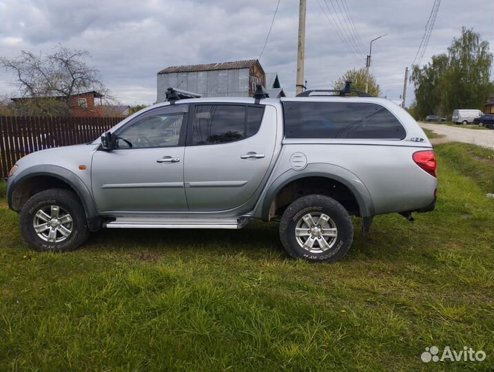 Mitsubishi L200 2.5 МТ, 2007, 260 000 км