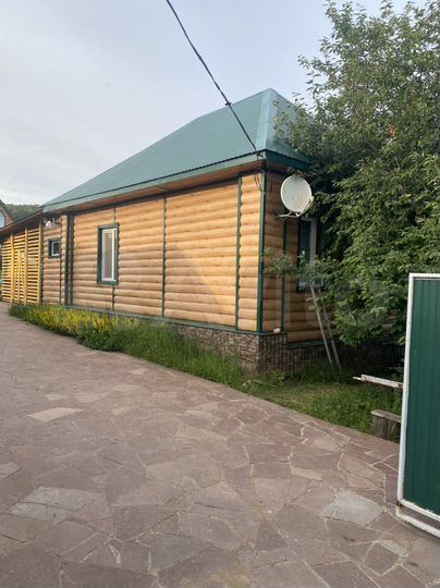 Дом 60 м² на участке 8 сот.