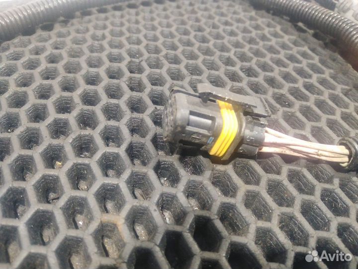 Проводка датчика износа колодок