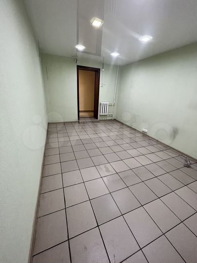 Помещения свободного назначения, 15.5 и 12 м²