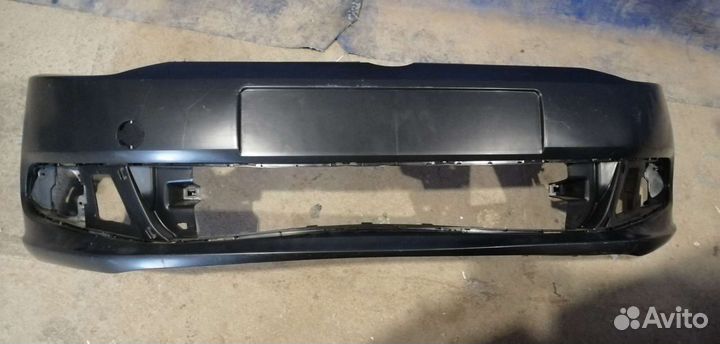 Бампер на Фольксваген Поло