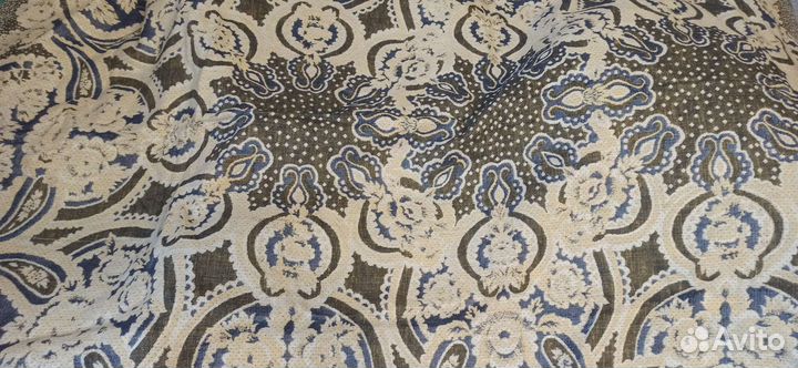 Продам покрывало жаккардовое цветное