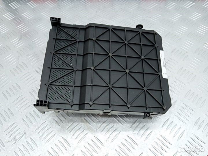 Блок предохранителей для Peugeot-Citroen 407