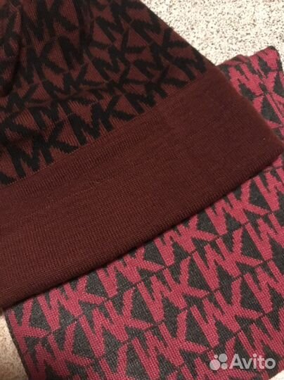 Шапка и шарф Michael Kors