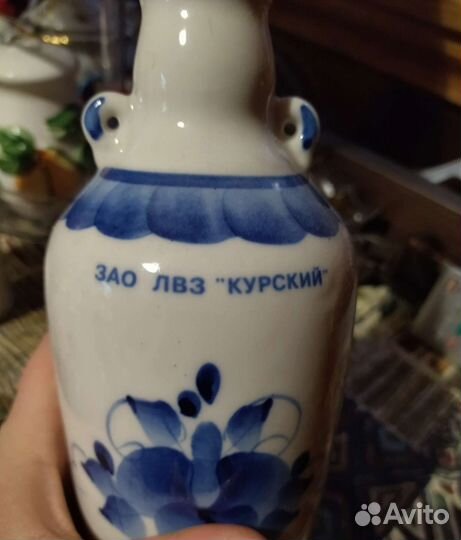 Штоф пустой из под имперской лвз Курский Капитель