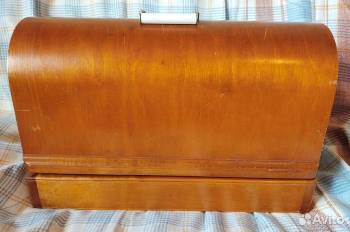 Швейная машинка