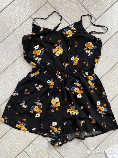 Брендовые летние вещи 42 44