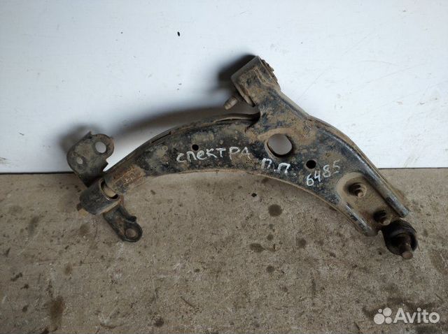 Рычаг передний правый Kia Spectra 2001-2011