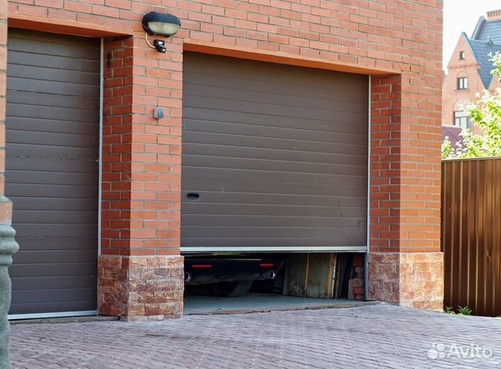 Секционные ворота в гараж