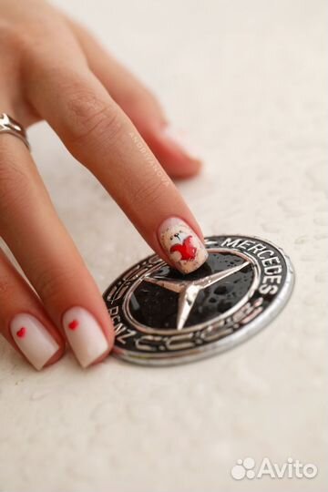 Мастер маникюра