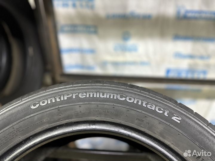 Continental ContiPremiumContact 2 215/55 R17 94V