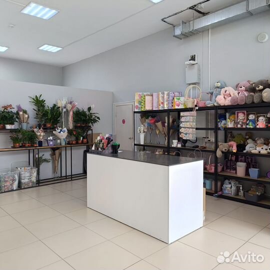 Продам готовый бизнес магазин цветы
