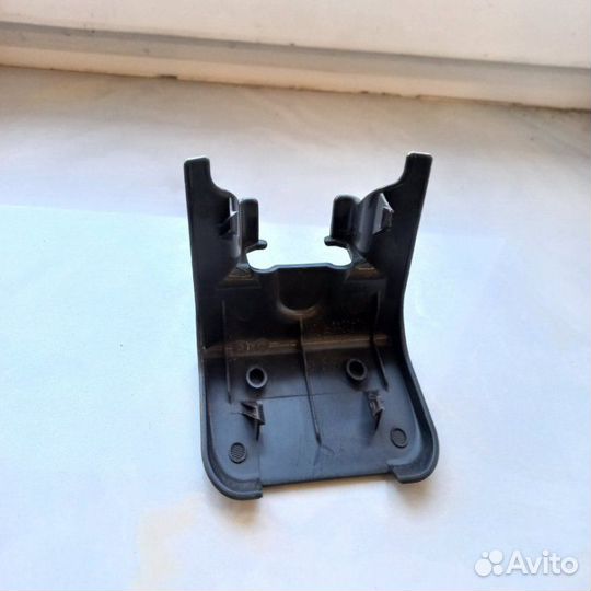 Накладка сиденья задняя Mitsubishi Outlander 3