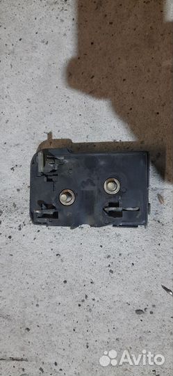 Замок двери левый, правый задний passat b3