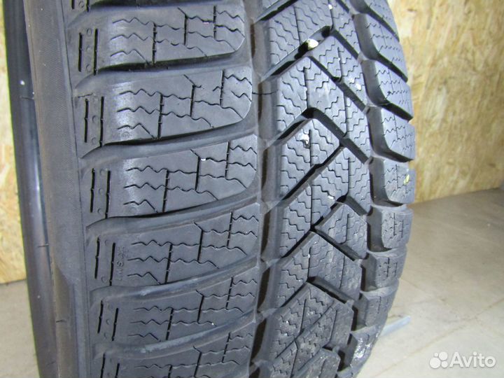 Pirelli Winter Sottozero 3 225/45 R18