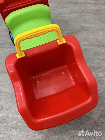 Машинка каталка толокар