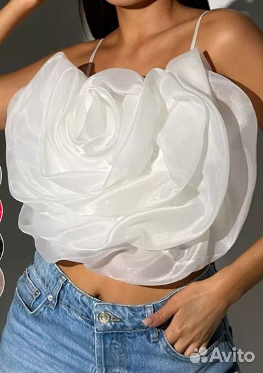 Топ вечерний цветок