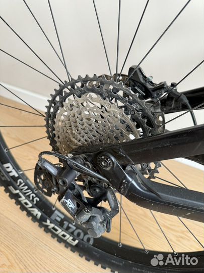 Велосипед Canyon Torque CF 8.0 карбон для эндуро