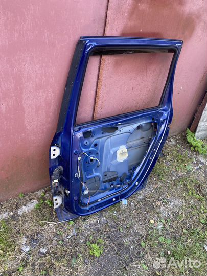 Дверь задняя правая peugeot 307sw