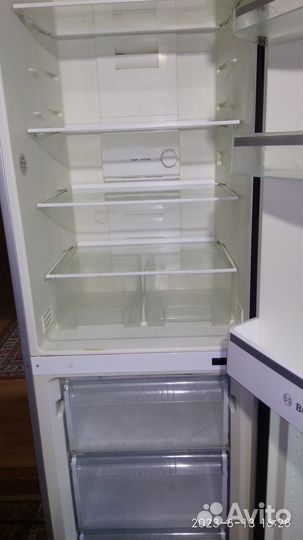 Продам холодильник bosch