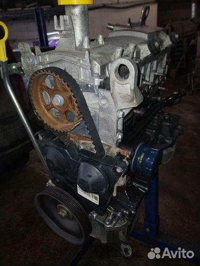 Двигатель 1.6 Лада Ларгус