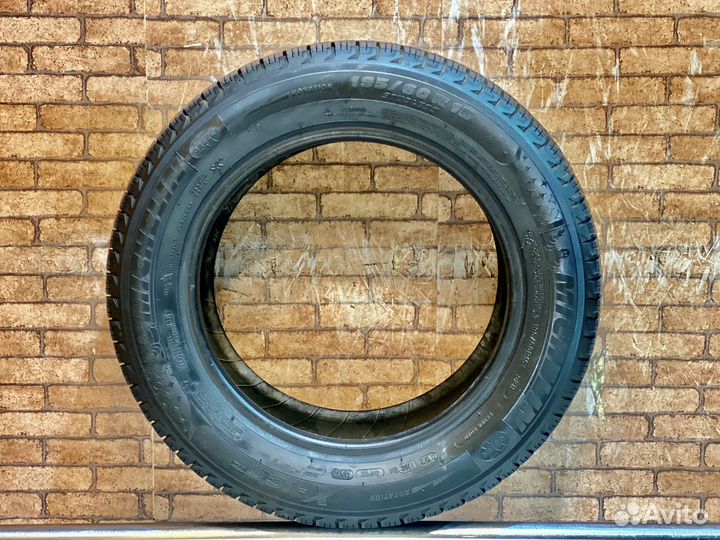 Michelin X-Ice 3 195/60 R15 92H