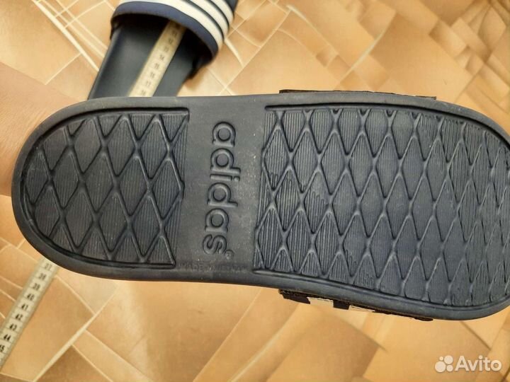 Сланцы adidas