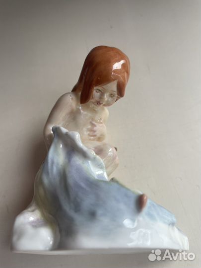 Статуэтки Riyal Worcester. Англия