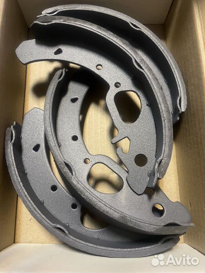 Комплект барабанных колодок для kalina priora