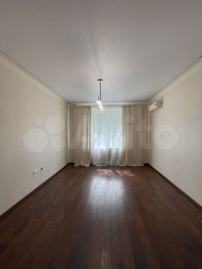 2-к. квартира, 60 м², 2/5 эт.