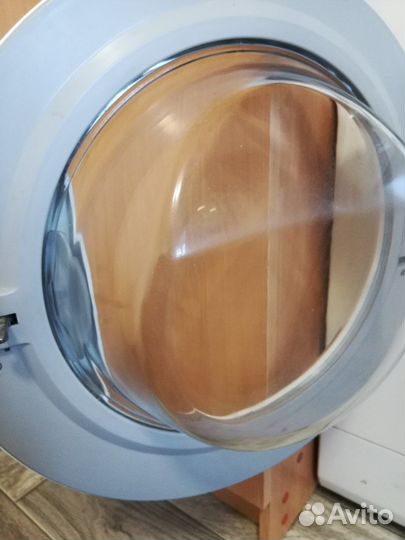 Машинка стиральная автомат 5кг LG