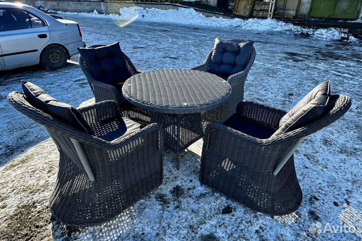 Плетеная мебель для террасы Lite