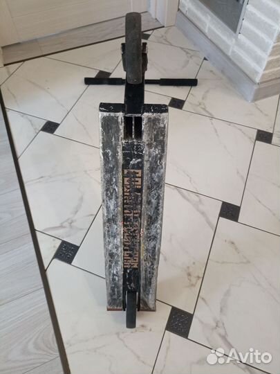 Трюковой самокат tech team goliath