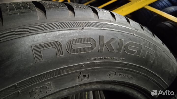 Nokian Tyres WR G2 255/55 R18